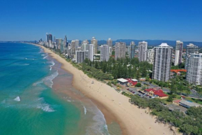 De Ville Apartments, Surfers Paradise